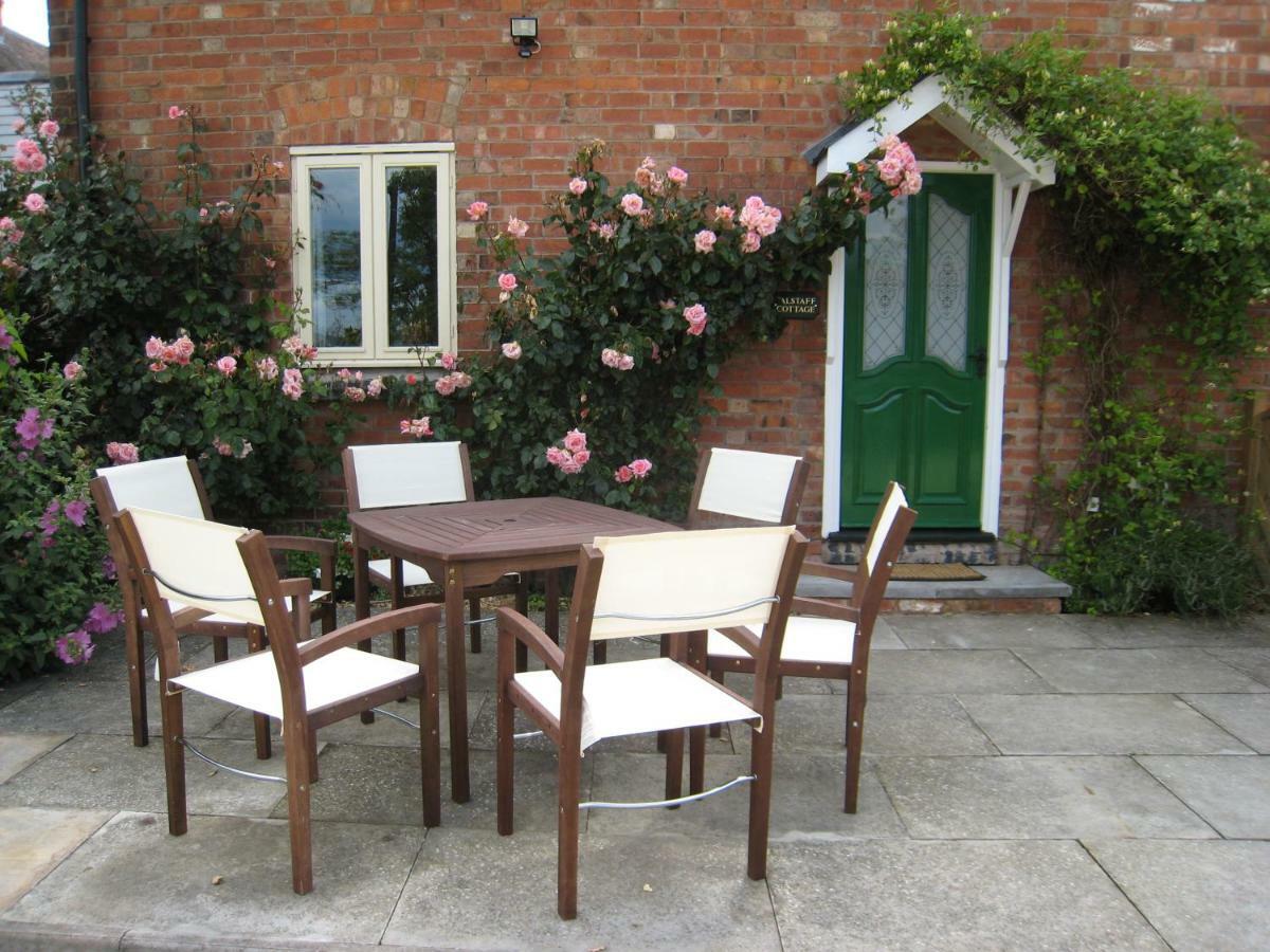 Falstaff Cottage For Up To 5, Stratford Upon Avon Exterior foto
